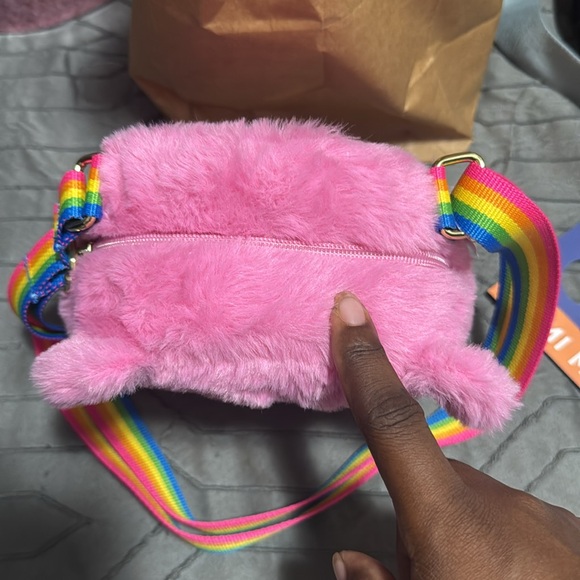 Pink Furry Bear crossbody Bag - Picture 2 of 4